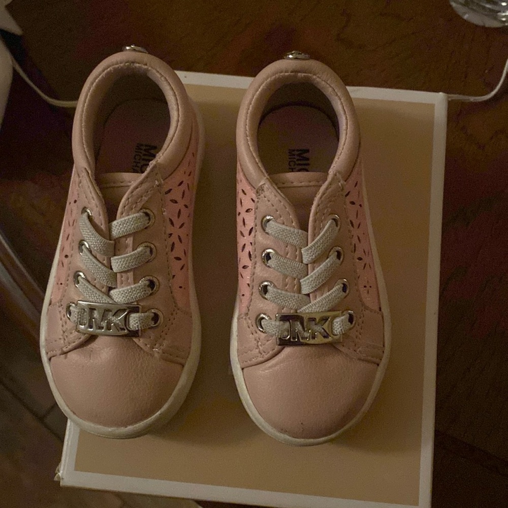 Michael kors toddle shoes